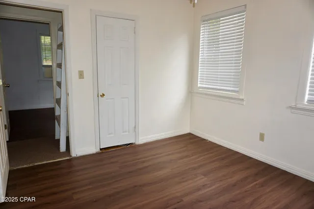 $95,000 | 40 West Barnes Avenue, Chattahoochee, FL 32324