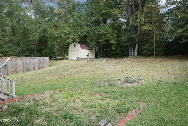 $95,000 | 40 West Barnes Avenue, Chattahoochee, FL 32324