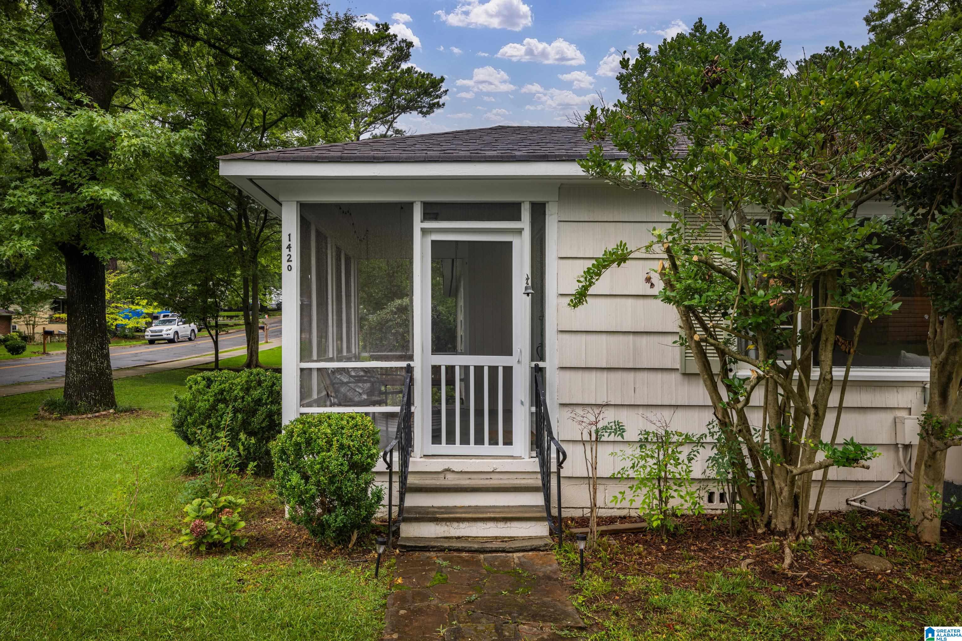 1420 Monticello Road Birmingham, AL 35210 - Photo 5 of 40