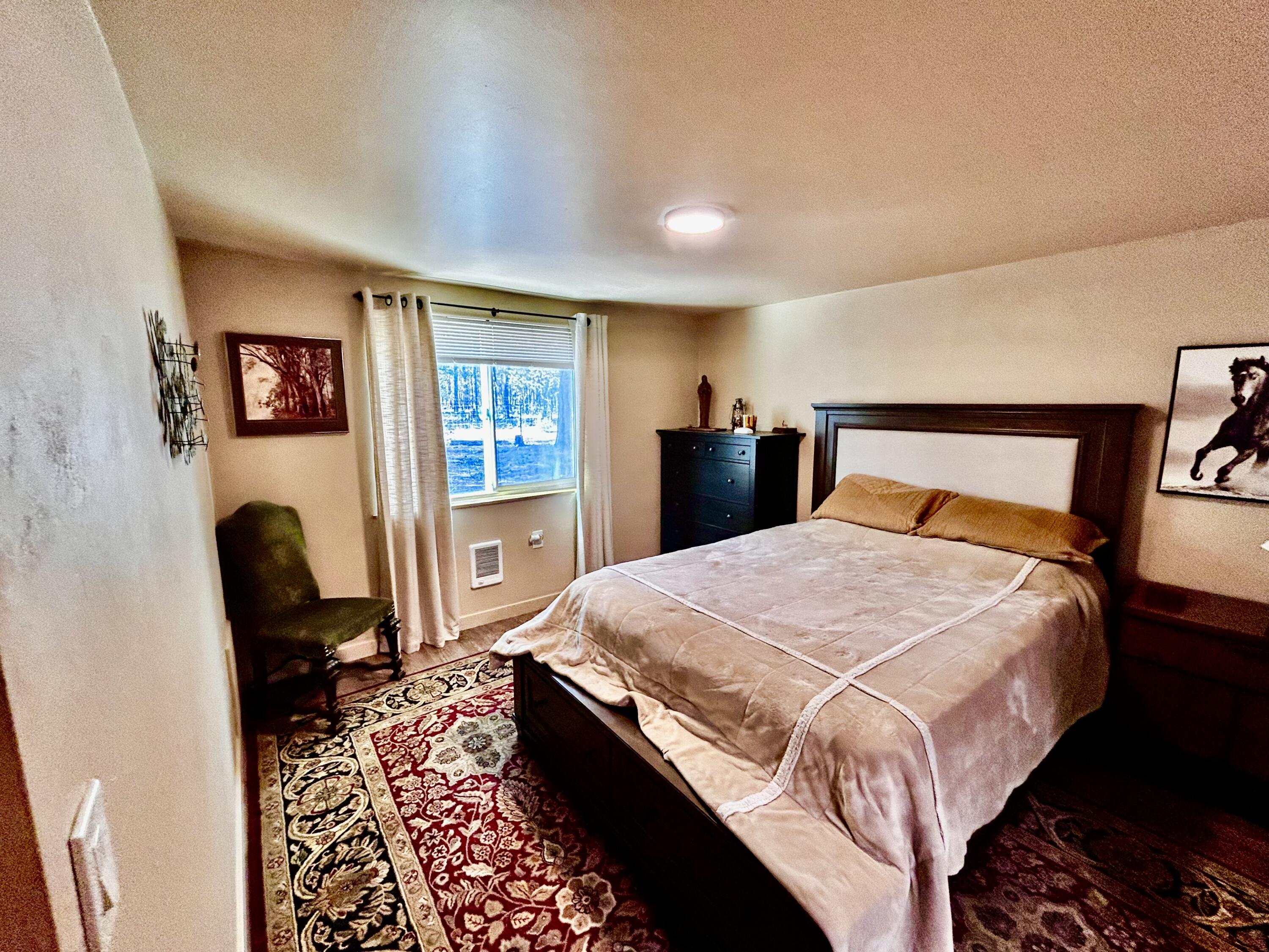 51829 Pine Loop Drive La Pine, OR 97739 - Photo 12 of 23 Primary bedroom