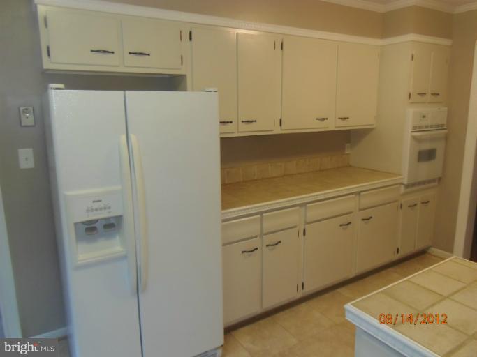18323 Cabin Road Triangle, VA 22172 - Photo 15 of 30 Kitchen