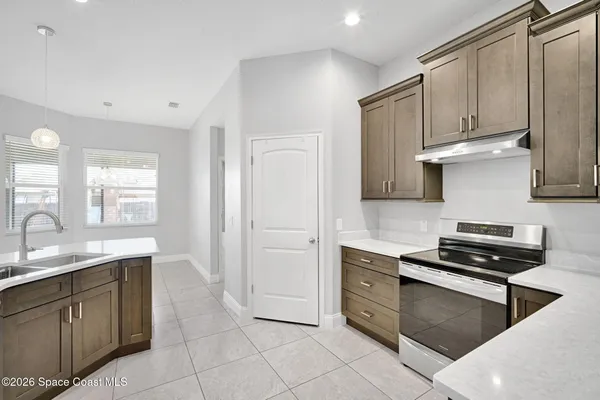 $2,750 | 160 Bossieux Boulevard, West Melbourne, FL 32904