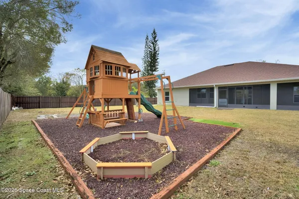 $2,750 | 160 Bossieux Boulevard, West Melbourne, FL 32904