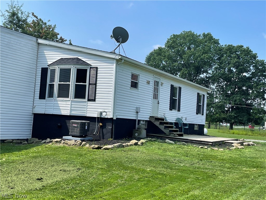 7721 Virginia Road Atwater, OH 44201 - Photo 1 of 20