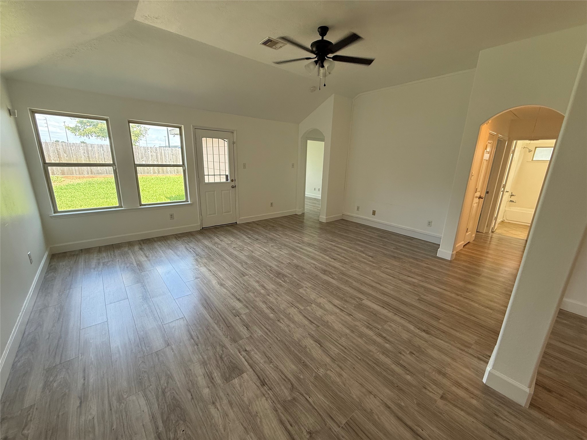 12650 Redbud Villa Lane Houston, TX 77086 - Photo 8 of 20