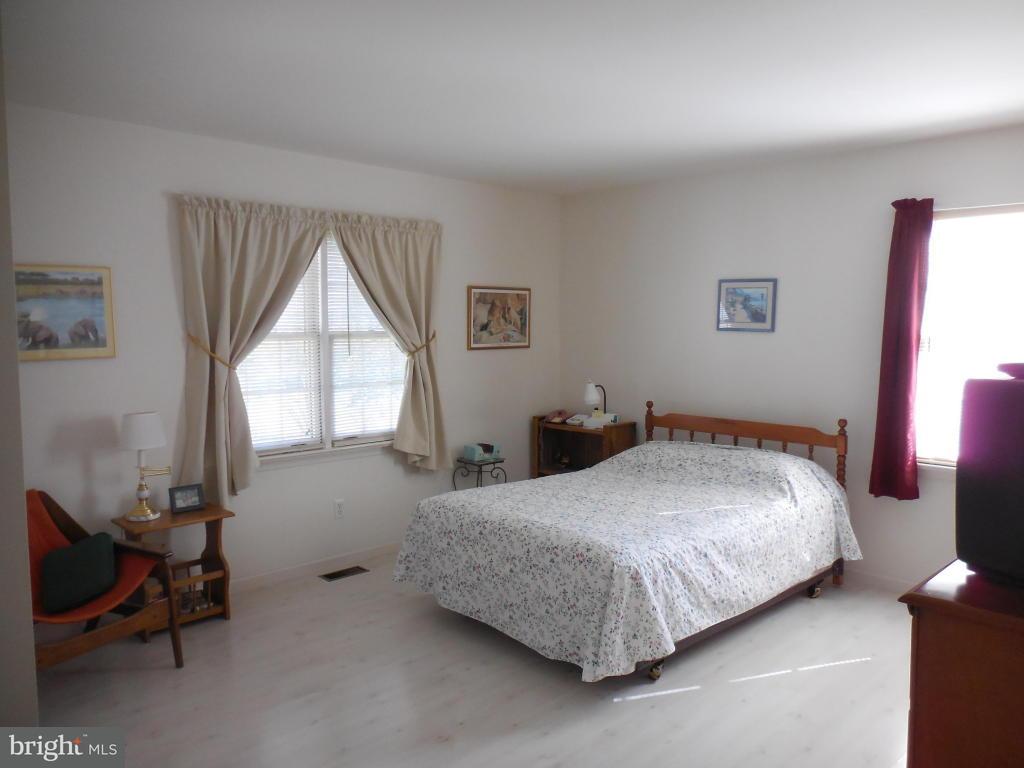 13 Southfield Road Lebanon, PA 17042 - Photo 16 of 20 Gallery Image 16