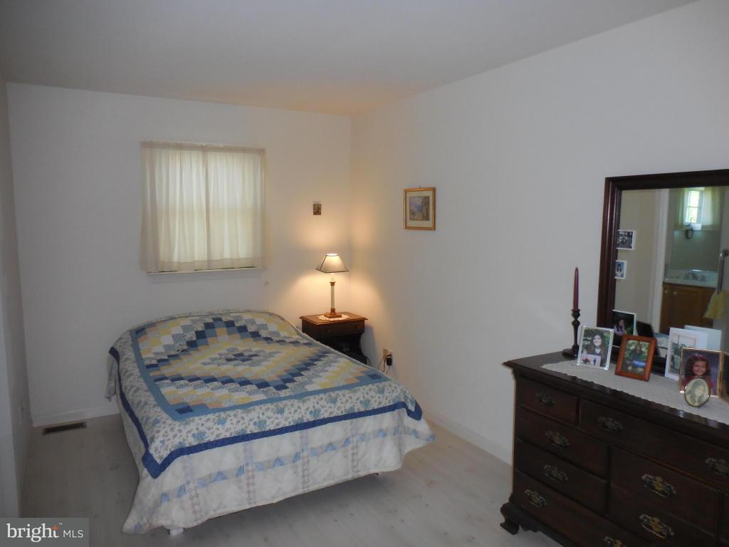 13 Southfield Road Lebanon, PA 17042 - Photo 19 of 20 Gallery Image 19