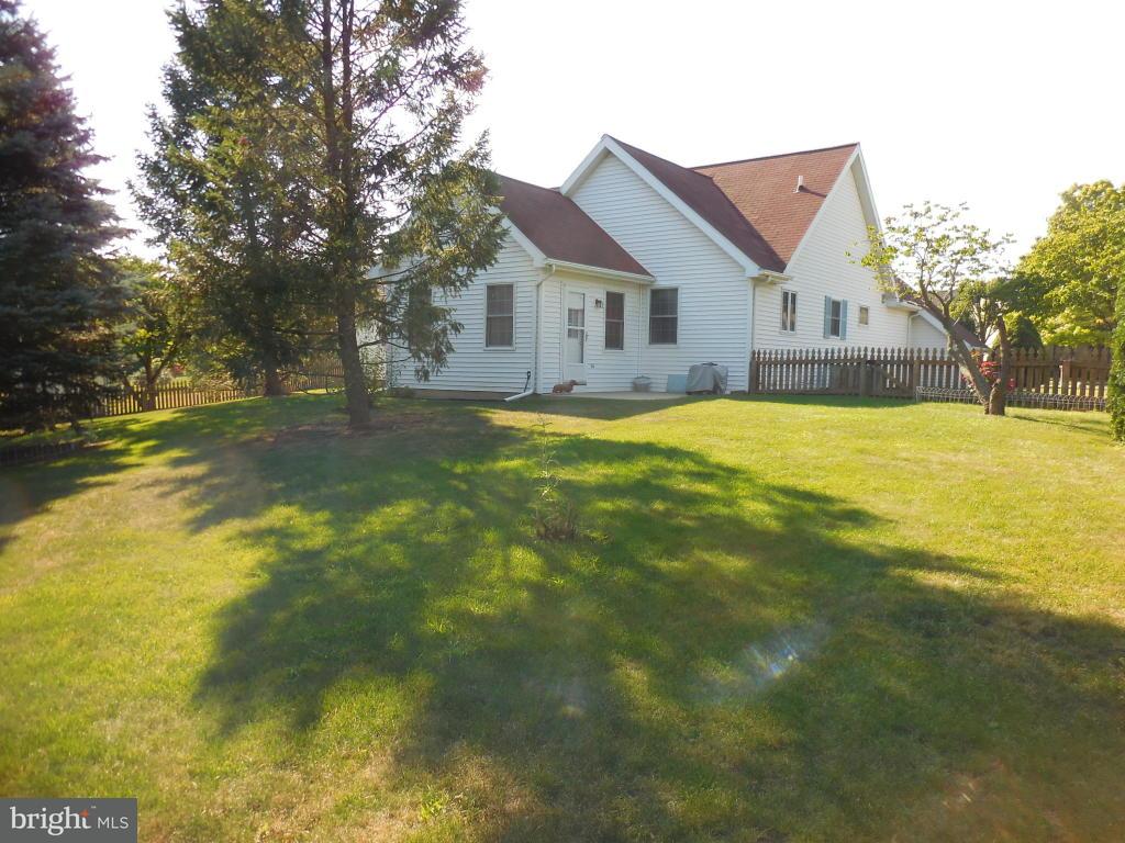 13 Southfield Road Lebanon, PA 17042 - Photo 8 of 20 Gallery Image 8