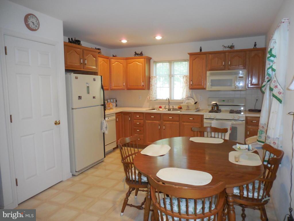 13 Southfield Road Lebanon, PA 17042 - Photo 9 of 20 Gallery Image 9