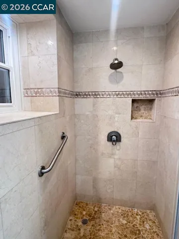 $13,000 | 3651 16th Street, San Francisco, CA 94114