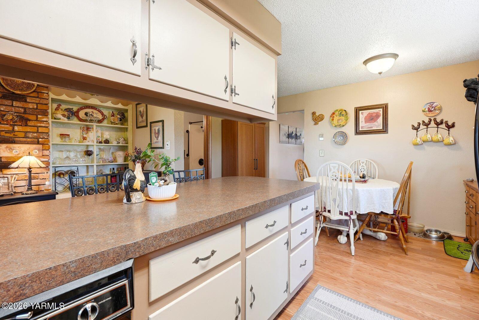 10555 Ashue Road Toppenish, WA 98948 - Photo 16 of 57 10555 Ashue Rd 016