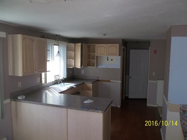 18 Meadow Road, Unit 18 Uxbridge, MA 01569 - Photo 12 of 30 Gallery Image 12