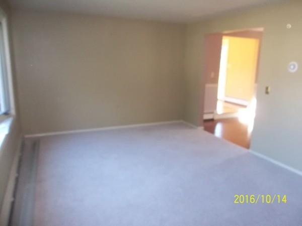 18 Meadow Road, Unit 18 Uxbridge, MA 01569 - Photo 14 of 30 Gallery Image 14