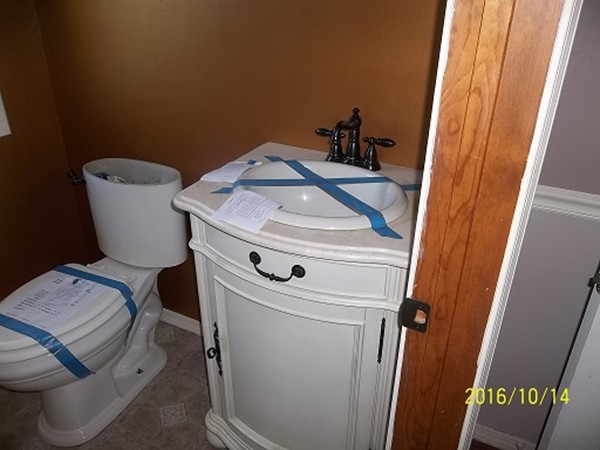 18 Meadow Road, Unit 18 Uxbridge, MA 01569 - Photo 24 of 30 Gallery Image 24
