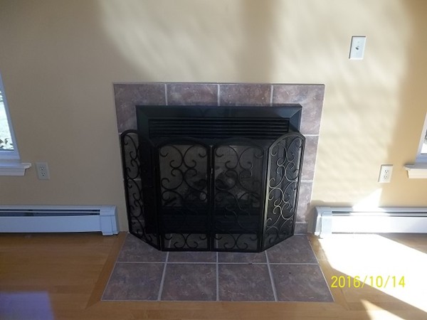 18 Meadow Road, Unit 18 Uxbridge, MA 01569 - Photo 10 of 30 Gallery Image 10