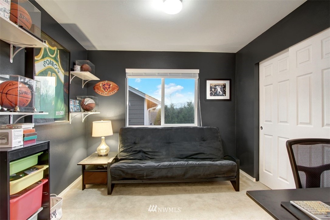 19306 25th Avenue Southeast Bothell, WA 98012 - Photo 14 of 18