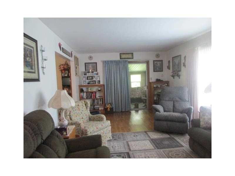 109 Airport Road Indiana, PA 15701 - Photo 6 of 16 Living Room.