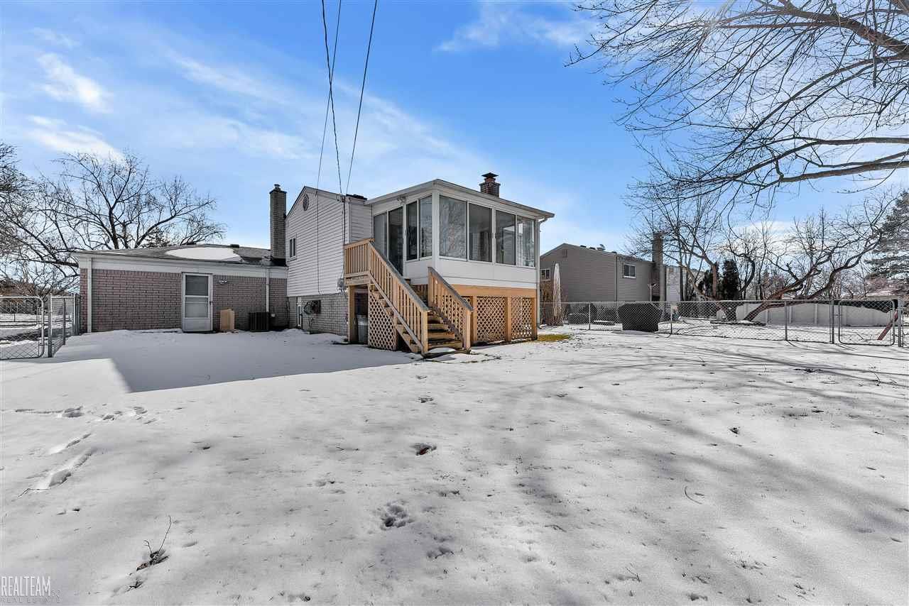2239 Castleton Drive Troy, MI 48083 - Photo 31 of 33