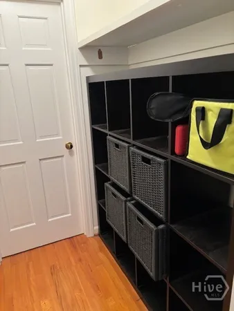 $2,200 | 1 Washington Avenue, Unit GARAGE, Savannah, GA 31405