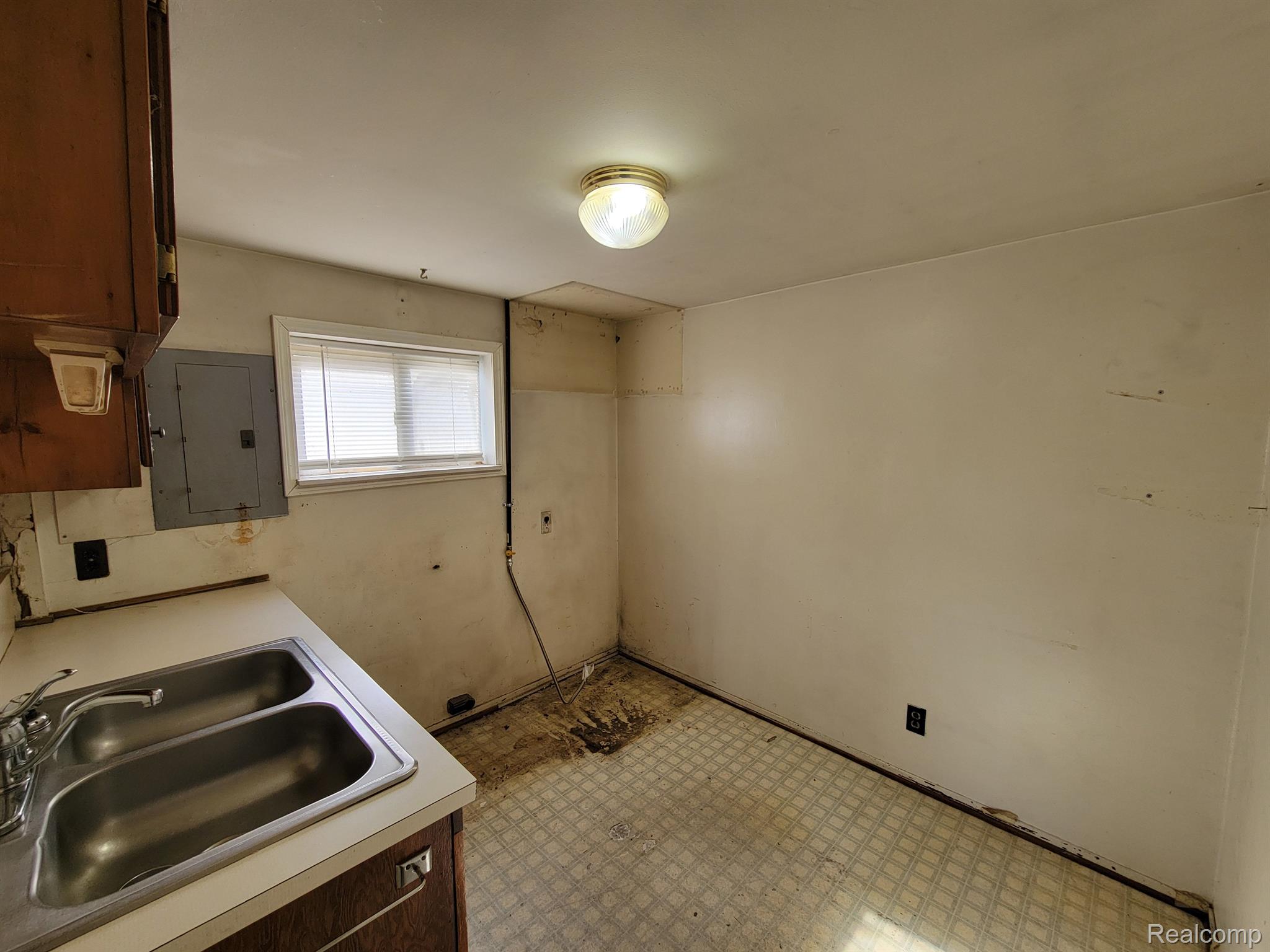 2777 Imlay City Road Lapeer, MI 48446 - Photo 57 of 65 Gallery Image 57