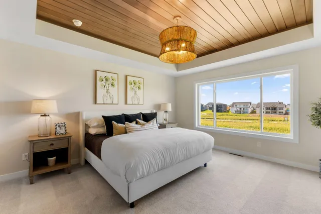 $899,900 | 19533 Hamburg Avenue, Lakeville, MN 55044