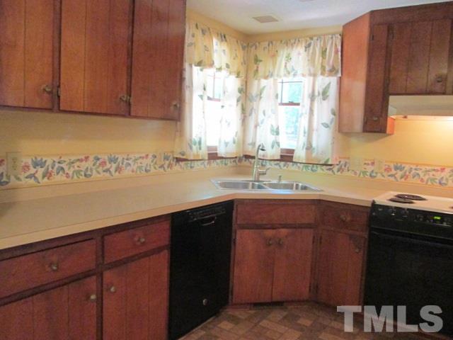 1011 Boathouse Court Raleigh, NC 27615 - Photo 15 of 23