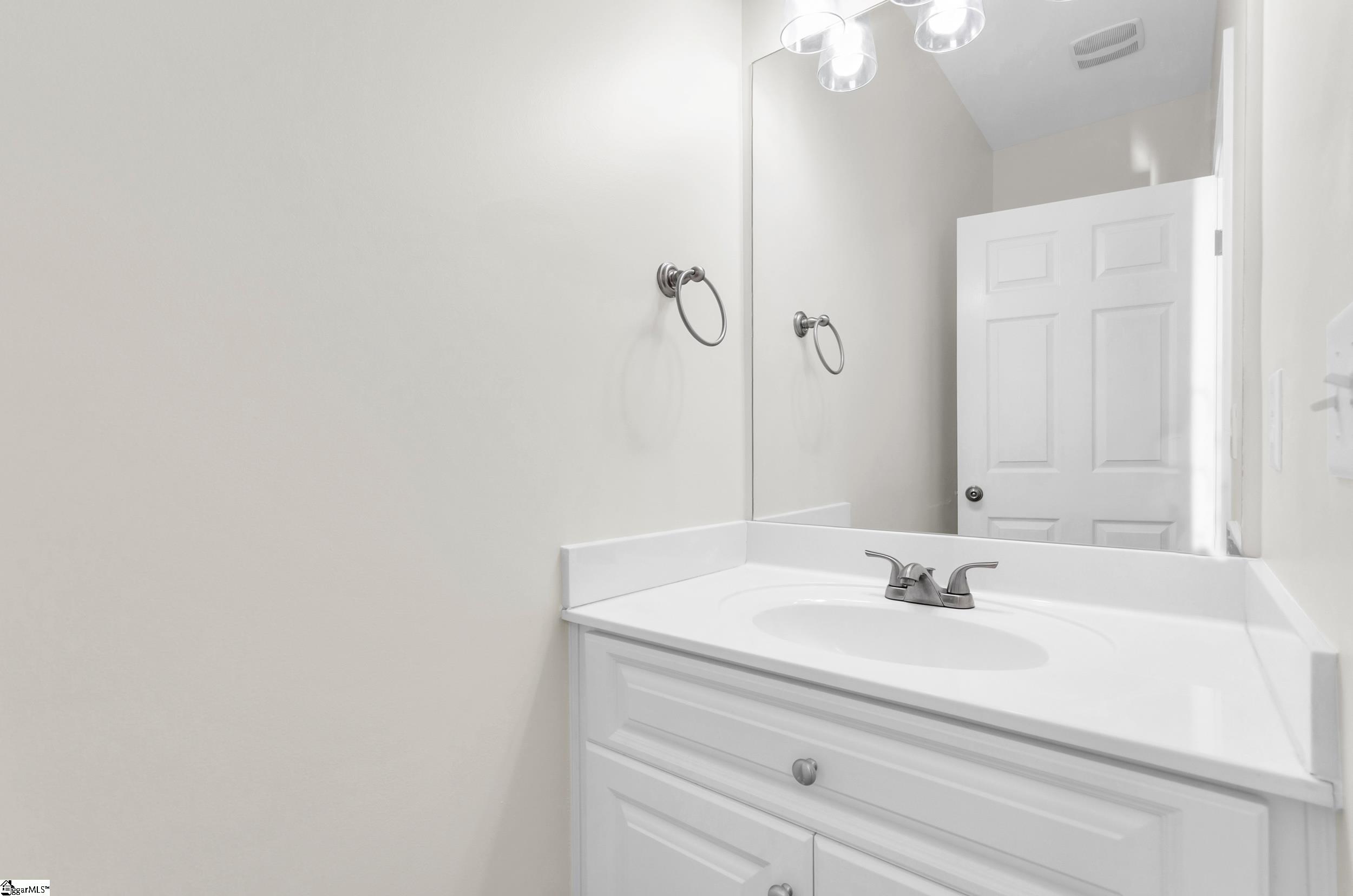 304 Camperdown Court Easley, SC 29642 - Photo 26 of 42 Gallery Image 26