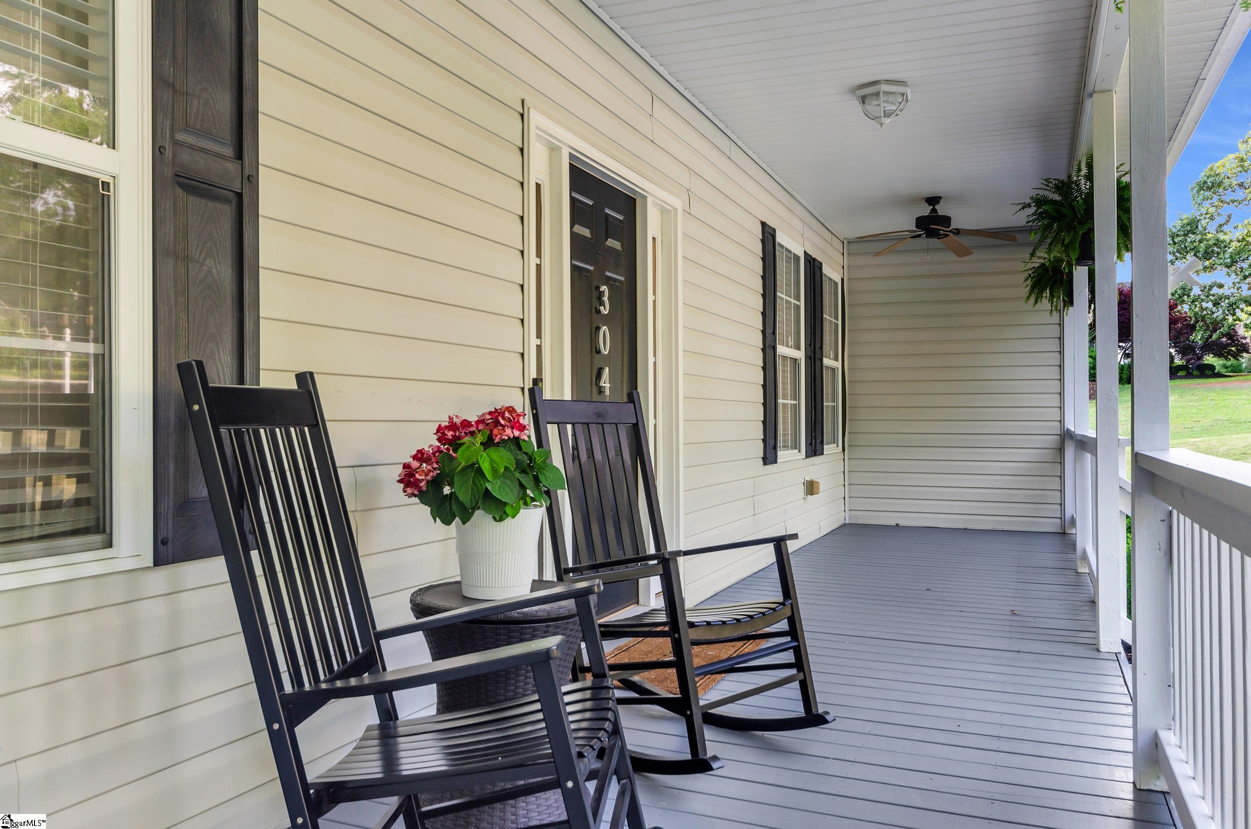 304 Camperdown Court Easley, SC 29642 - Photo 34 of 42 Gallery Image 34