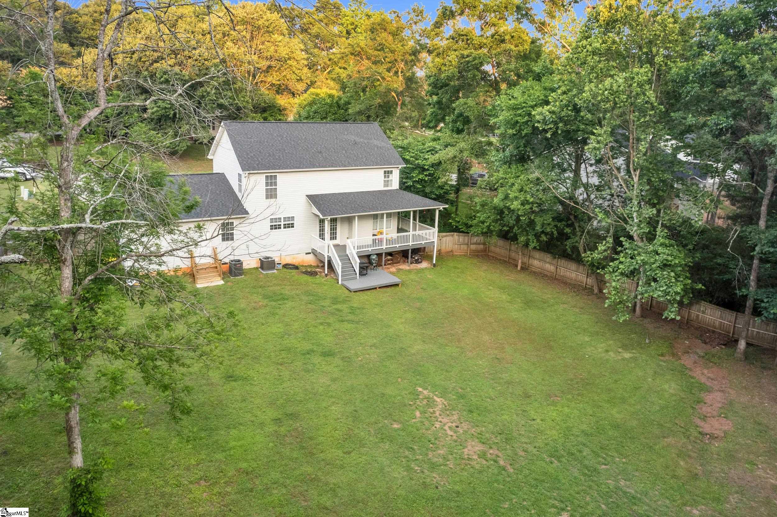 304 Camperdown Court Easley, SC 29642 - Photo 38 of 42 Gallery Image 38