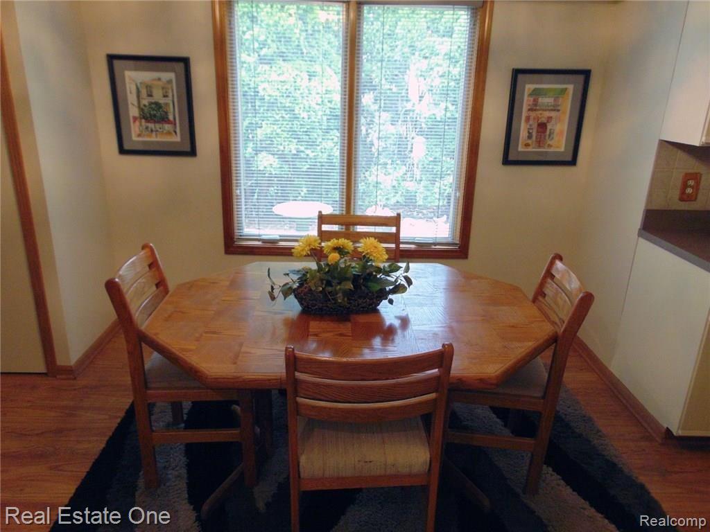 2091 Highsplint Drive Rochester Hills, MI 48307 - Photo 7 of 31