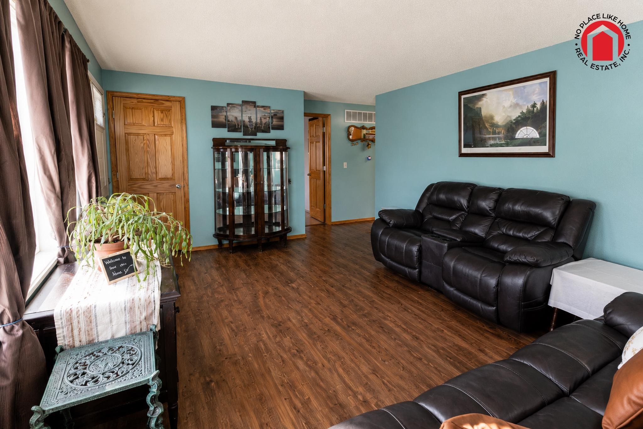 6567 Dee Lyle Circle Casper, WY 82604 - Photo 4 of 28