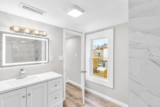 $339,900 | 3 Ellsworth Street, Westfield, MA 01085