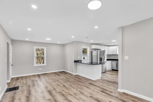 $339,900 | 3 Ellsworth Street, Westfield, MA 01085