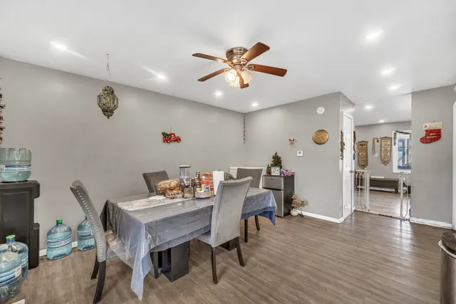 $259,999 | 1269 Court D, Hanover Park, IL 60133