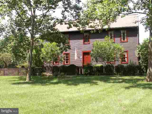 135 Log Cabin Road Newville, PA 17241 - Photo 1 of 25 Gallery Image 1