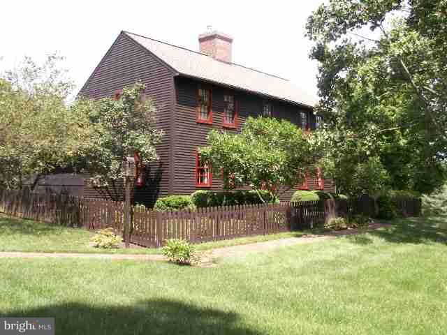 135 Log Cabin Road Newville, PA 17241 - Photo 2 of 25 Gallery Image 2