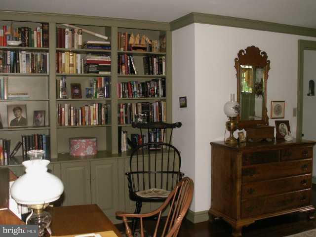 135 Log Cabin Road Newville, PA 17241 - Photo 16 of 25 Gallery Image 16