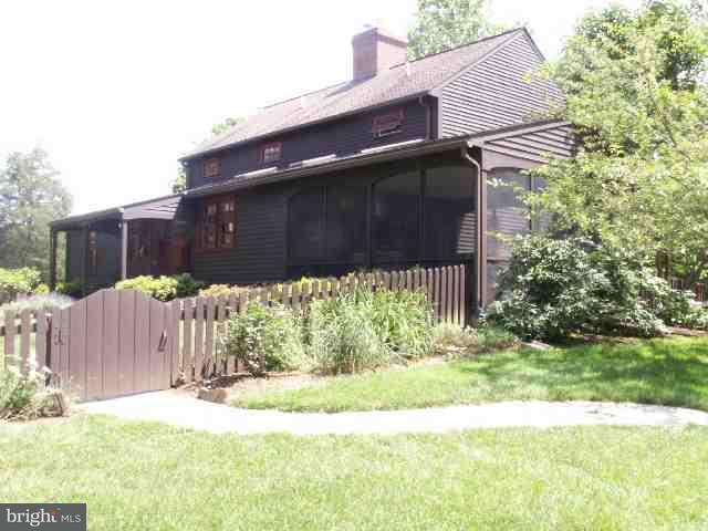 135 Log Cabin Road Newville, PA 17241 - Photo 5 of 25 Gallery Image 5