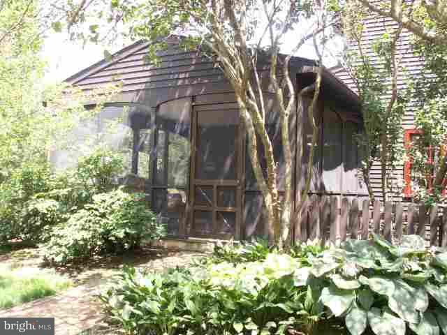 135 Log Cabin Road Newville, PA 17241 - Photo 6 of 25 Gallery Image 6