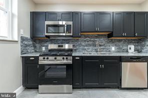 2102 South Opal Street Philadelphia, PA 19145 - Photo 10 of 24