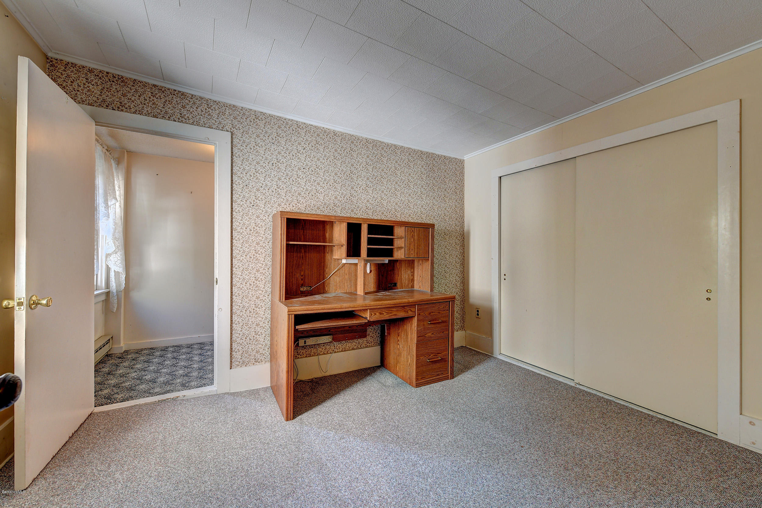 52 Glendale Road Stockbridge, MA 01236 - Photo 23 of 37 312 2nd Floor Bedroom 3