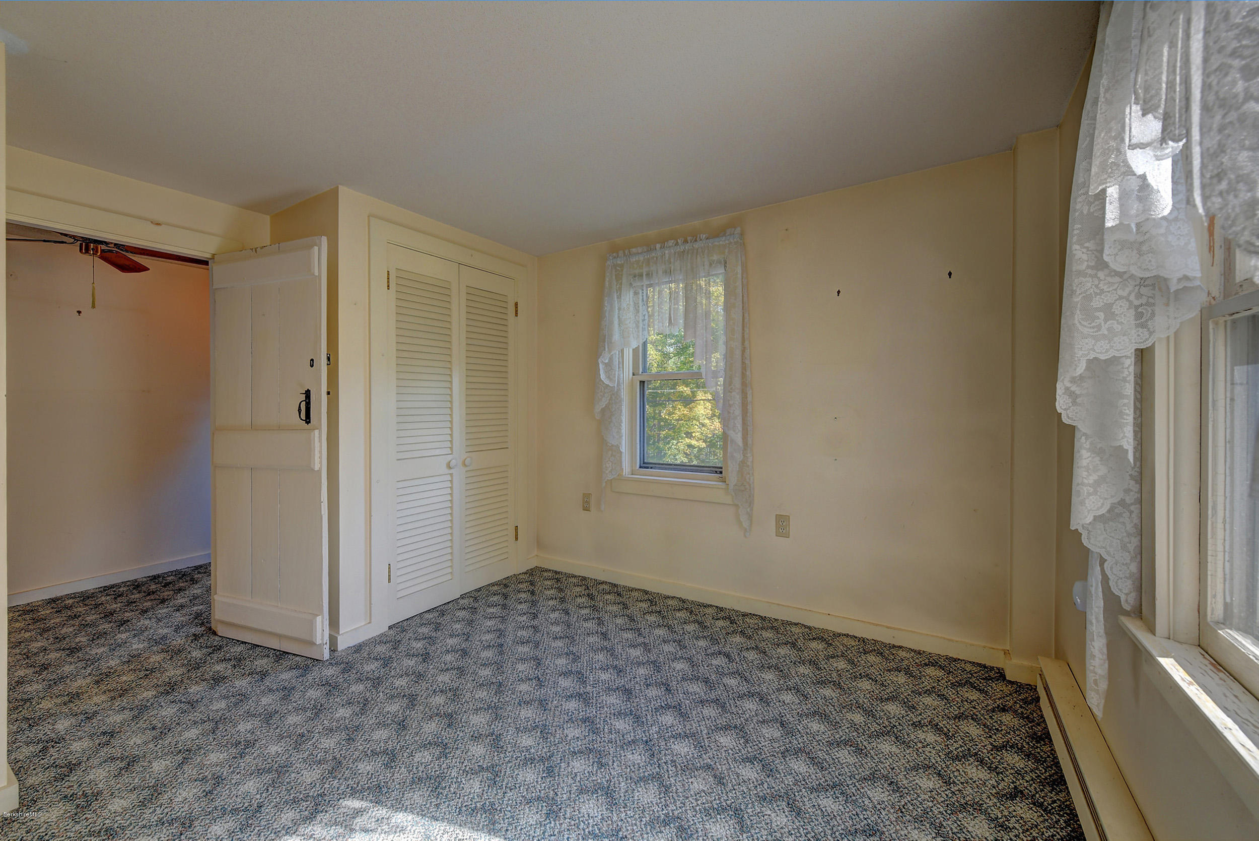 52 Glendale Road Stockbridge, MA 01236 - Photo 26 of 37 325 2nd Floor Bedroom 4