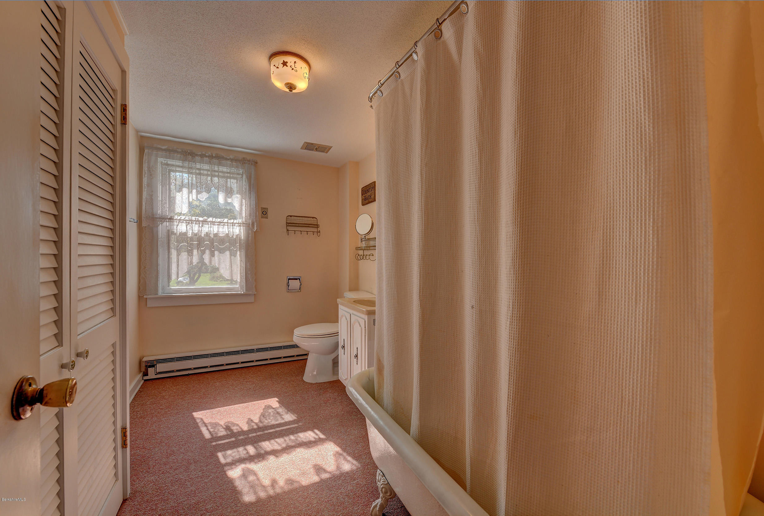 52 Glendale Road Stockbridge, MA 01236 - Photo 31 of 37 343 2nd Floor Bathroom 3