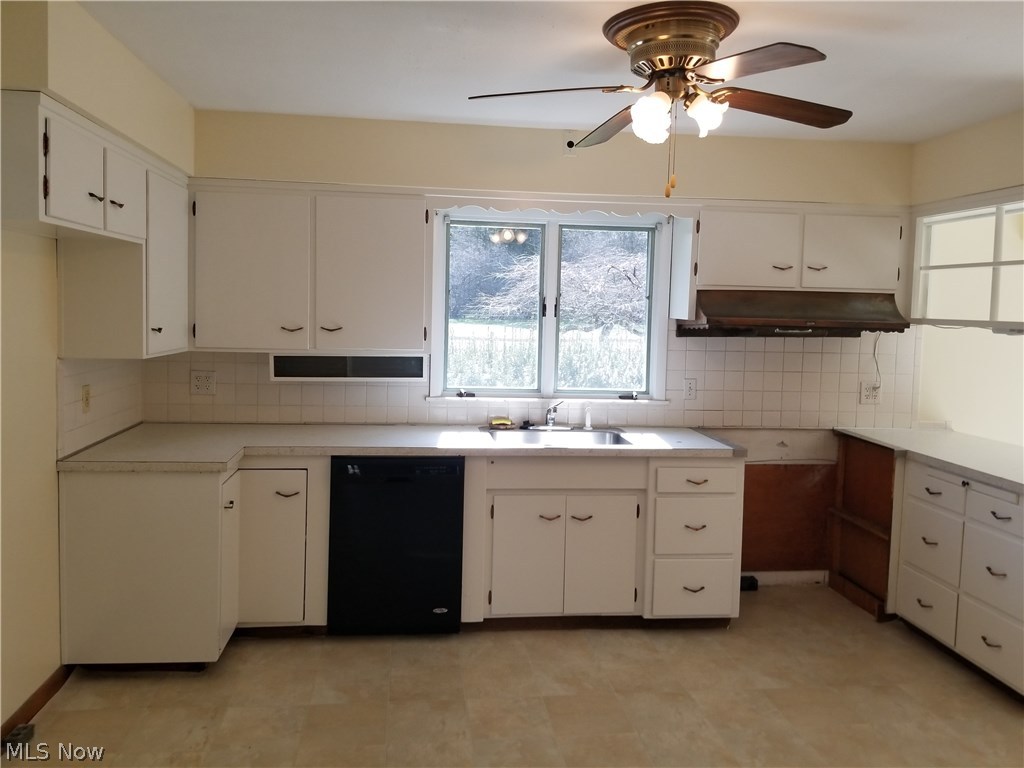 8324 Riverside Drive Novelty, OH 44072 - Photo 21 of 35