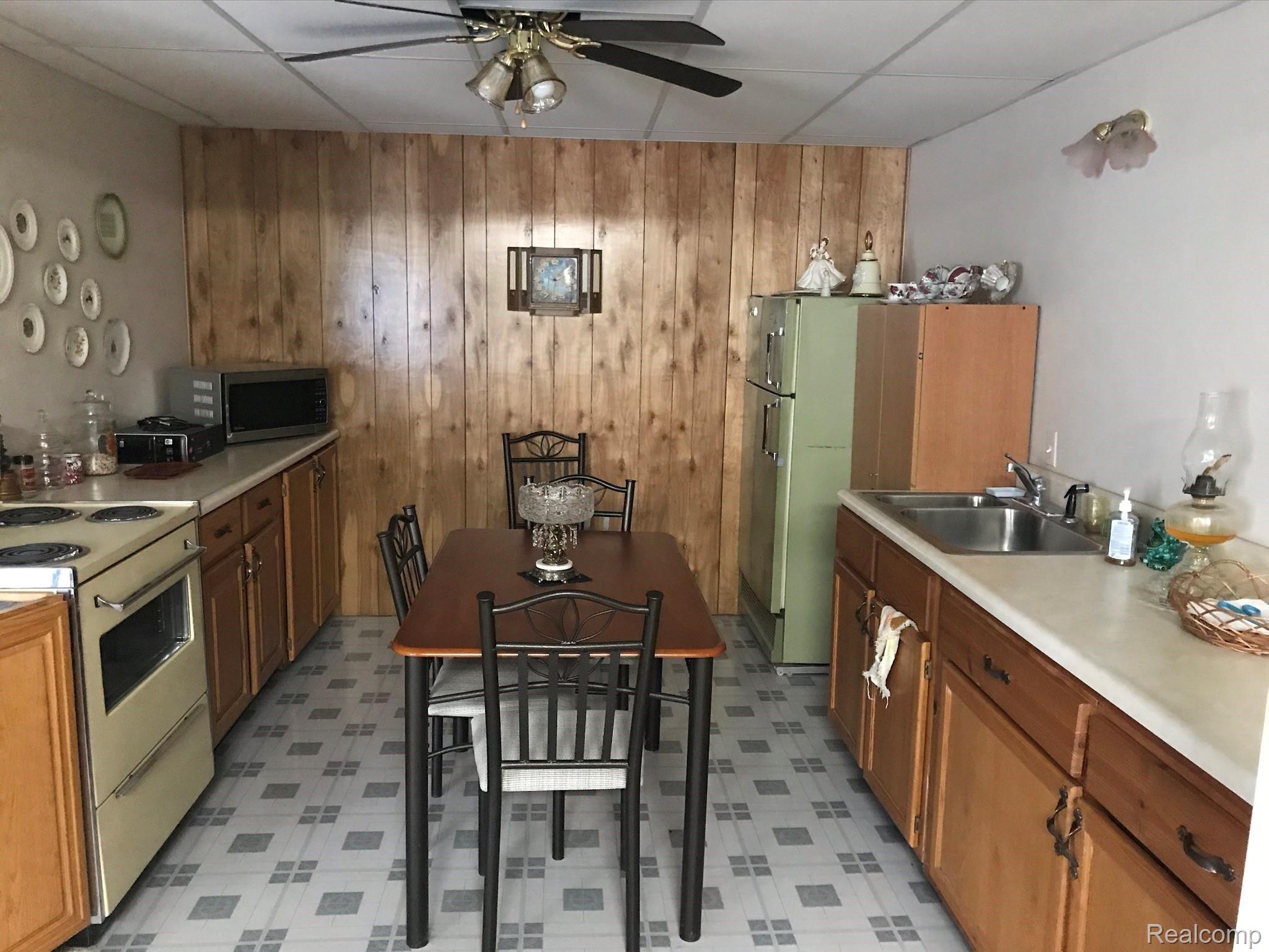 8393 Howard Road Marlette, MI 48453 - Photo 17 of 18 IMG_1678.jpeg