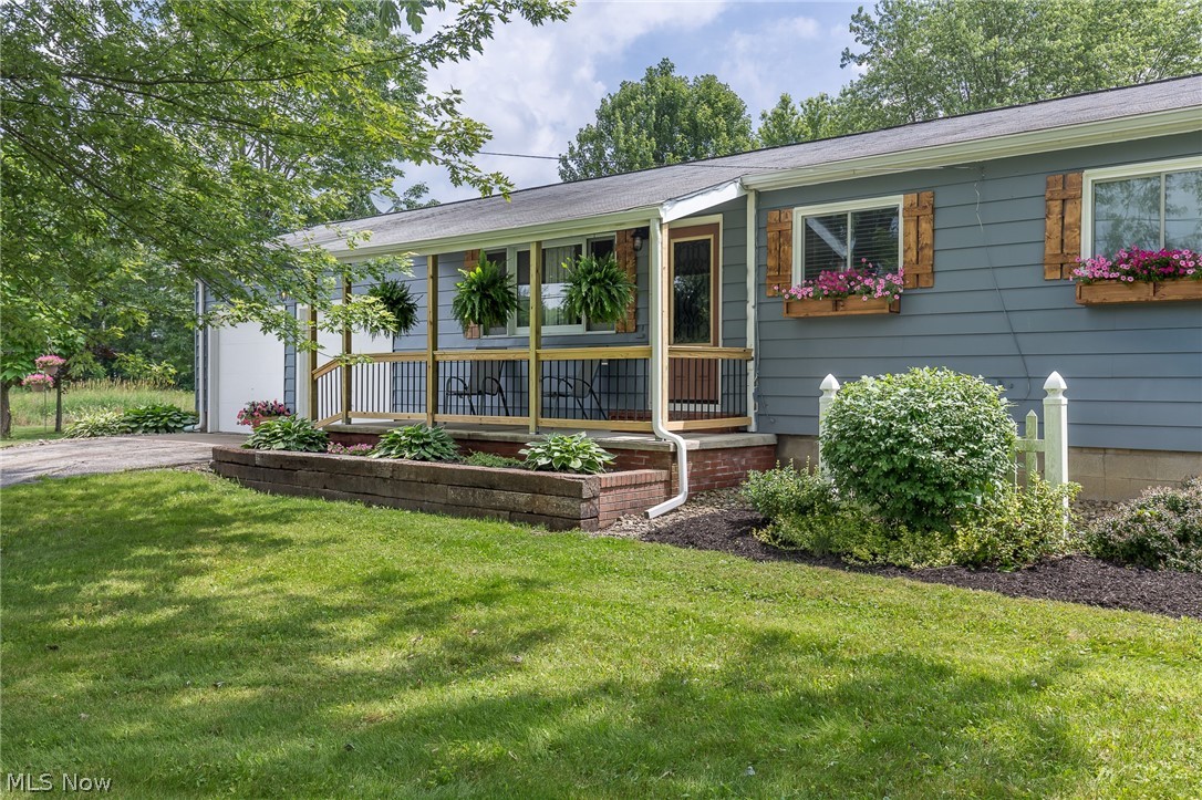 1928 Chapel Road Jefferson, OH 44047 - Photo 3 of 26 Gallery Image 3