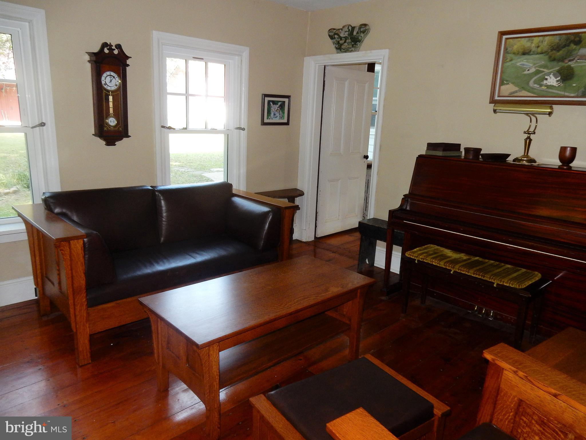 710 Newtown Road Warminster, PA 18974 - Photo 8 of 39 Gallery Image 8