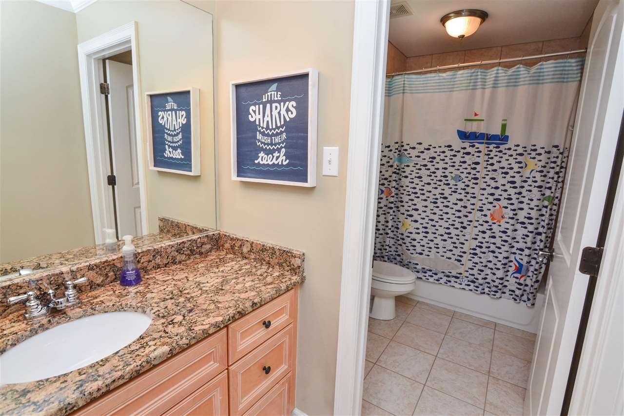 10057 Avent Ridge Cove Collierville, TN 38017 - Photo 18 of 25 Shared by BR 2 & 3
