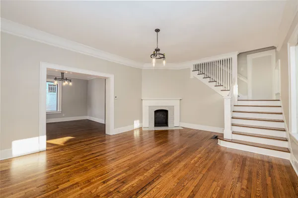 $485,000 | 1757 Vinton Avenue, Memphis, TN 38104