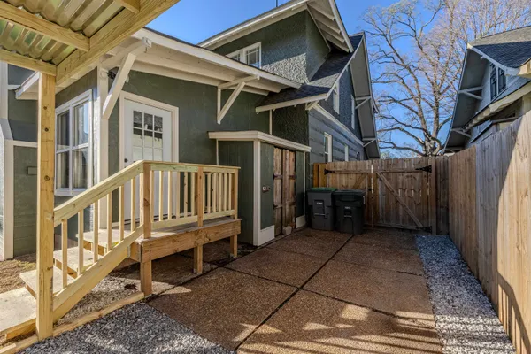 $485,000 | 1757 Vinton Avenue, Memphis, TN 38104